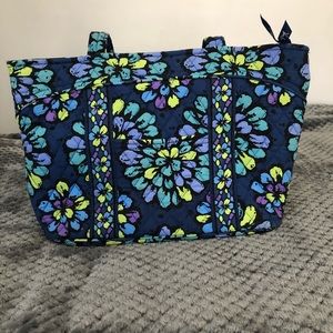 Vera Bradley Hand bag